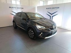 Grigio scuro Usata 2022 Renault Captur Techno SUV | 20.450 € (Buon prezzo)
