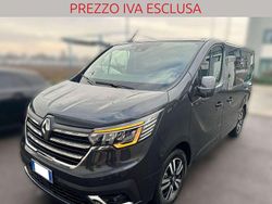 Grigio Usata 2024 Renault Trafic Furgone | 32.800 € (Buon prezzo)