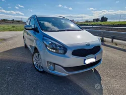 Argento Usata 2017 Kia Carens Monovolume | 7490 € (Ottimo prezzo)