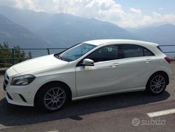 Bianco Usata 2015 Mercedes A180 Business Tre volumi | 11.000 € (Ottimo prezzo)