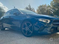 Blu Usata 2021 Mercedes A180 | 23.990 € (Buon prezzo)