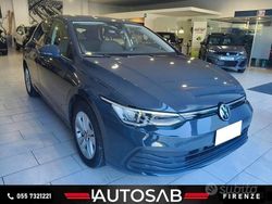 Grigio scuro Usata 2021 VW Golf Life Tre volumi | 18.900 € (Ottimo prezzo)