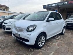 Bianco Usata 2016 Smart ForFour Passion Due volumi | 9900 € (Buon prezzo)