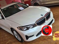Mineralweiss metallic Usata 2020 BMW 318 Advantage Station wagon | 23.500 € (Cara)