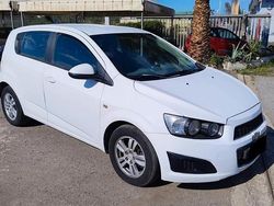 Bianco Usata 2012 Chevrolet Aveo LT Tre volumi | 3900 € (Buon prezzo)
