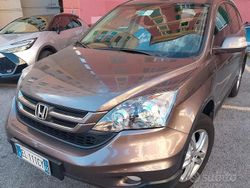 Marrone Usata 2011 Honda CR-V Elegance SUV | 10.900 € (Molto cara)