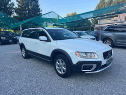Bianco Usata 2010 Volvo XC70 Summum SUV | 8900 € (Buon prezzo)