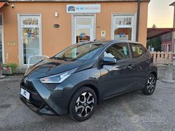 Grigio scuro Usata 2021 Toyota Aygo Connect Style Due volumi | 12.990 € (Buon prezzo)