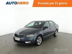 Grigio Usata 2014 Skoda Octavia Elegance Tre volumi | 12.299 € (Buon prezzo)