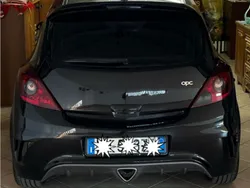 Usata 2008 Opel Corsa OPC Tre volumi | 9000 € (Molto cara)
