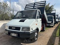 Nuova 2025 Iveco Daily Tre volumi | 9500 €