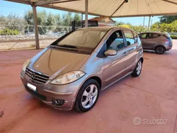 Grigio Usata 2005 Mercedes A150 Avantgarde Tre volumi | 1500 € (Buon prezzo)