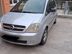 Grigio Usata 2008 Opel Meriva Monovolume | 1000 €