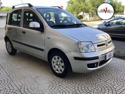 Argento Usata 2010 Fiat Panda Dynamic Due volumi | 6490 € (Molto cara)