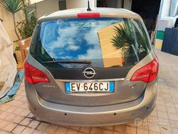 Marrone Usata 2014 Opel Meriva Monovolume | 6500 € (Buon prezzo)