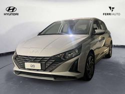 Grigio Nuova 2025 Hyundai i20 Tre volumi | 16.650 € (Buon prezzo)