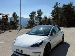Bianco Usata 2021 Tesla Model 3 Long Range Tre volumi | 22.900 € (Ottimo prezzo)