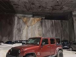 Usata 2009 Jeep Wrangler Unlimited Sahara SUV | 27.000 € (Buon prezzo)