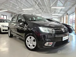Nero Usata 2017 Dacia Sandero Lauréate Due volumi | 8800 € (Buon prezzo)