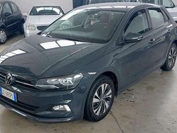 Grigio Usata 2021 VW Polo Sportline Tre volumi | 14.850 € (Buon prezzo)