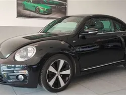Nero Usata 2014 VW Maggiolino R-line Tre volumi | 13.900 € (Buon prezzo)