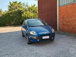 Blu Usata 2012 Fiat Punto Evo Due volumi | 3350 € (Buon prezzo)