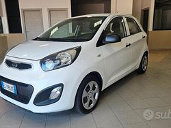 Bianco Usata 2011 Kia Picanto Due volumi | 4800 € (Cara)