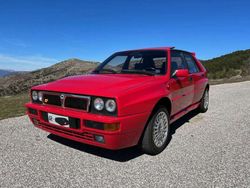 Rosso Usata 1992 Lancia Delta Due volumi | 85.000 €