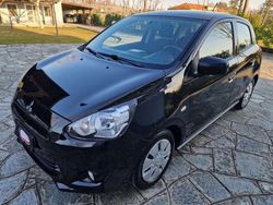 Nero Usata 2015 Mitsubishi Space Star Intense Due volumi | 8900 €