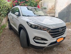 Bianco Usata 2016 Hyundai Tucson Xpossible SUV | 11.800 € (Buon prezzo)