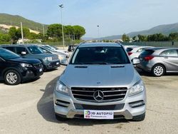 Argento Usata 2011 Mercedes ML250 SUV | 22.000 € (Molto cara)