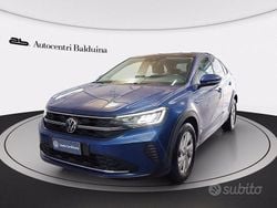 Blu navarra met Usata 2022 VW Taigo Life SUV | 16.500 € (Buon prezzo)