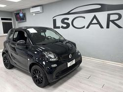 Nero Usata 2017 Smart ForTwo Coupé Passion Due volumi | 11.990 € (Ottimo prezzo)