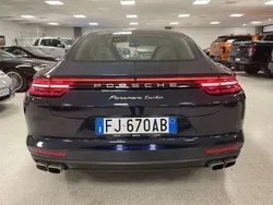 Blu/azzurro Usata 2017 Porsche Panamera Turbo Tre volumi | 78.900 € (Super prezzo)