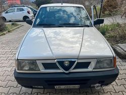 Grigio Usata 1992 Alfa Romeo 33 Tre volumi | 4900 €