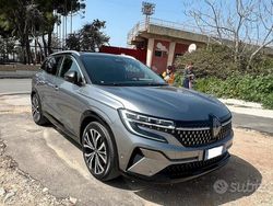 Grigio Usata 2023 Renault Austral Iconic SUV | 28.000 € (Buon prezzo)