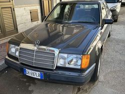 Usata 1991 Mercedes E200 Tre volumi | 3000 €