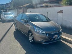 Usata 2011 Peugeot 208 Active Due volumi | 4500 € (Buon prezzo)
