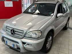 Argento Usata 2005 Mercedes ML270 Edition SUV | 7000 € (Buon prezzo)
