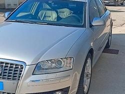 Usata 2007 Audi S8 Tre volumi | 26.000 €