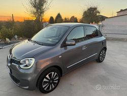 Grigio Usata 2021 Renault Twingo Intens Due volumi | 9990 € (Buon prezzo)