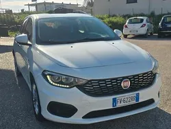 Bianco Usata 2017 Fiat Tipo Wagon Station wagon | 8700 €