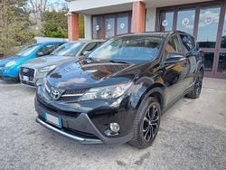 Nero Usata 2013 Toyota RAV4 Lounge SUV | 12.700 € (Ottimo prezzo)