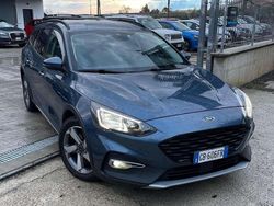Blu/azzurro Usata 2020 Ford Focus ST-Line Station wagon | 12.990 € (Buon prezzo)