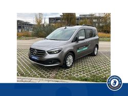 Grigio Usata 2025 Mercedes 180 Tre volumi | 33.550 € (Cara)