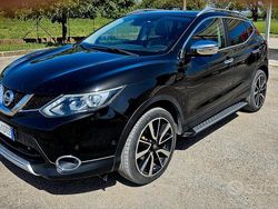 Nero Usata 2014 Nissan Qashqai Tekna SUV | 11.700 € (Cara)