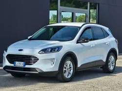 Bianco Usata 2022 Ford Kuga Business Edition SUV | 20.900 € (Super prezzo)