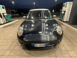 Nero Usata 2007 Mini Cooper D Due volumi | 4500 € (Cara)