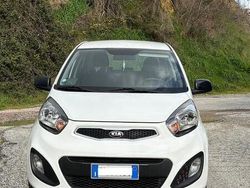 Usata 2013 Kia Picanto Due volumi | 4500 € (Super prezzo)