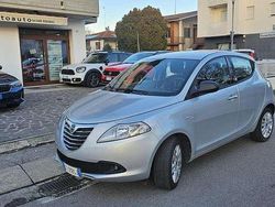 Argento Usata 2014 Lancia Ypsilon Due volumi | 6300 € (Buon prezzo)